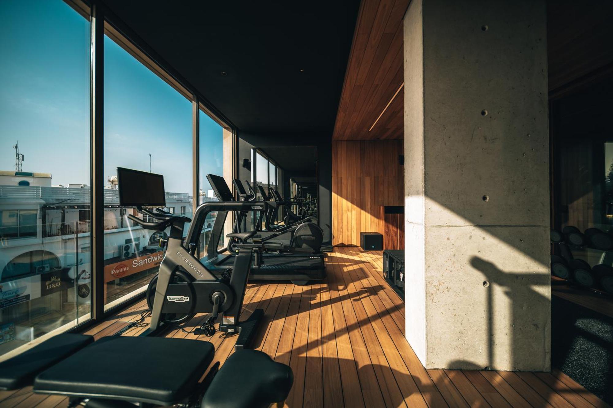 M Boutique Hotel - Designed For Adults Paphos Buitenkant foto
