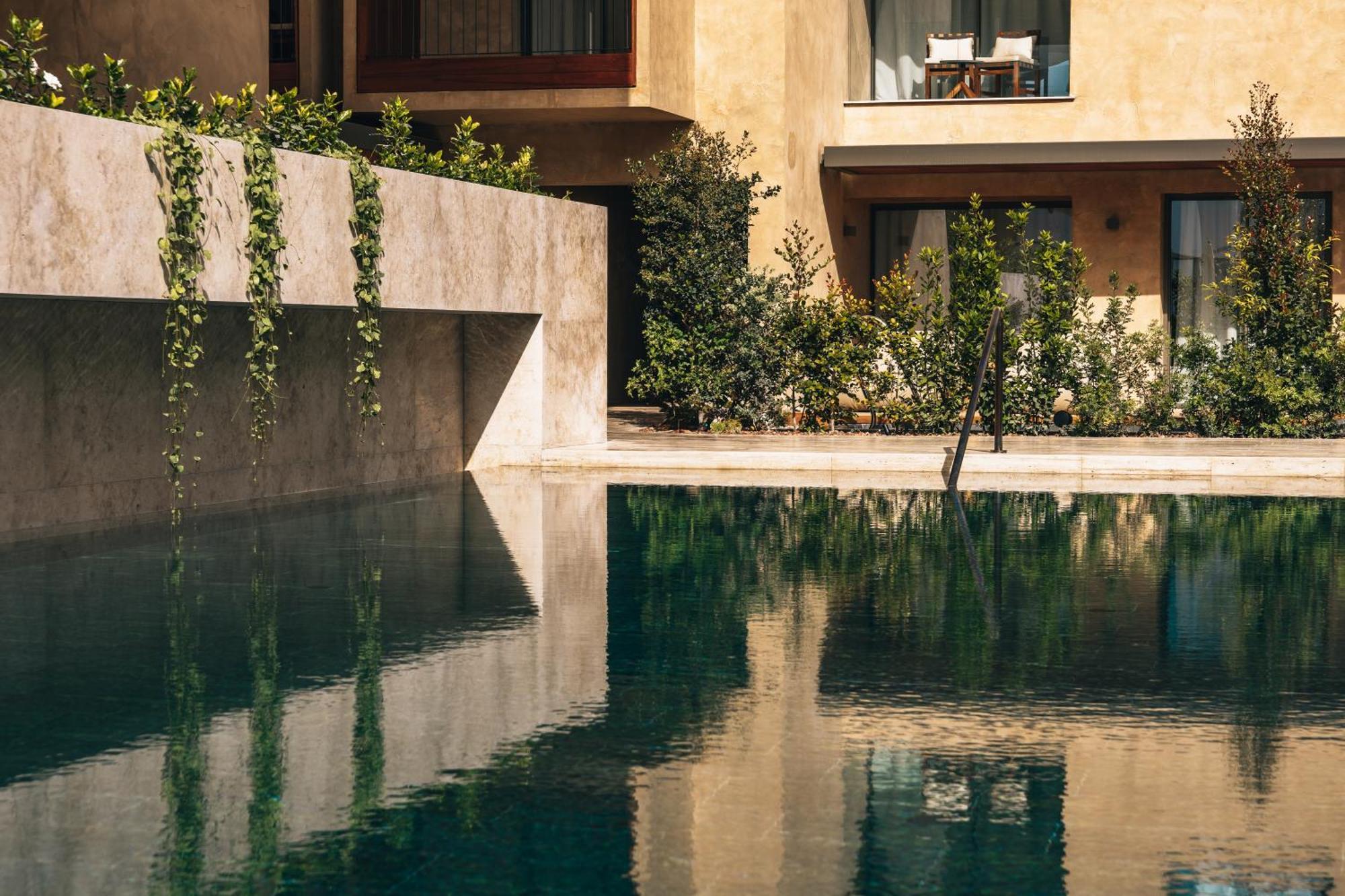 M Boutique Hotel - Designed For Adults Paphos Buitenkant foto