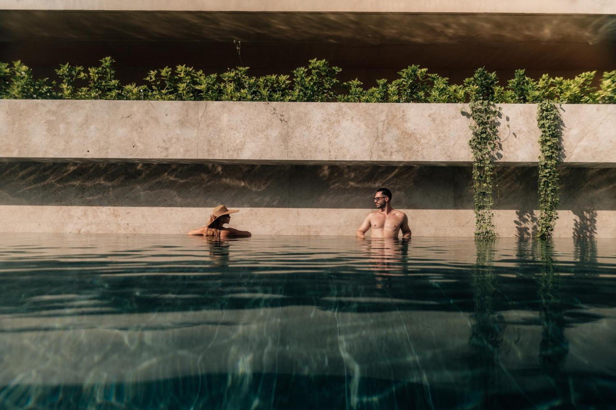 M Boutique Hotel - Designed For Adults Paphos Buitenkant foto